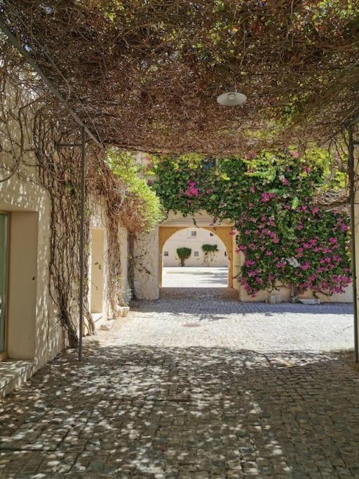 Nova Casa Com Piscina No Convento Das Bernardas Tavira Luaran gambar